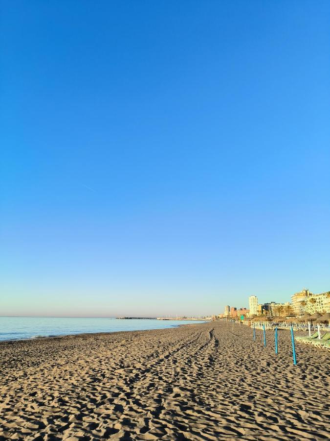 Fuengirola Beach And Holidays Exterior photo